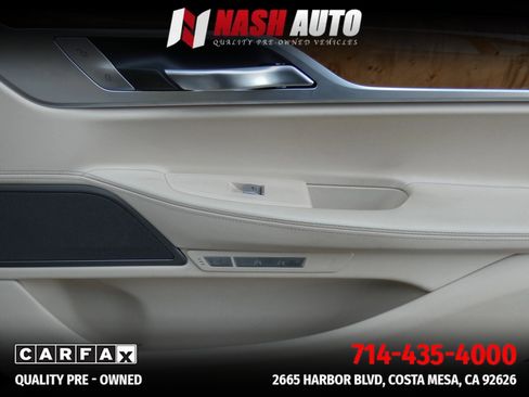 Used 2018 BMW 750i RWD image 34