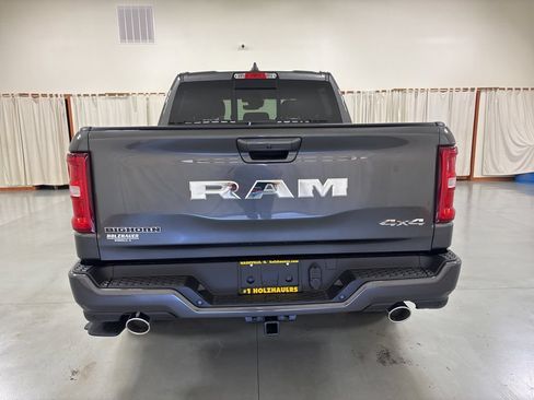 New 2026 RAM 1500 4x4 Crew Cab image 7