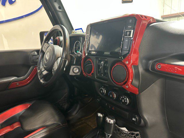 Used 2014 Jeep Wrangler Unlimited Sport w/ Quick Order Package 24S AWD/4WD image 22