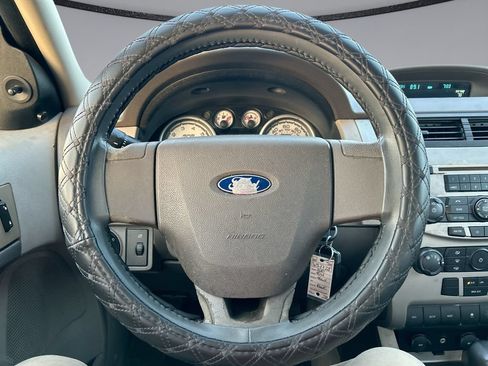 Used 2010 Ford Focus S FWD image 13