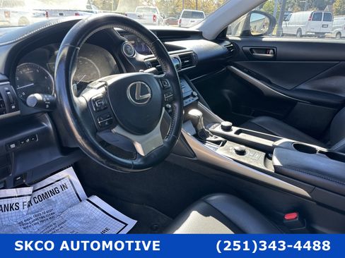 Used 2018 Lexus IS 300 w/ Accessory Package 2 image 20