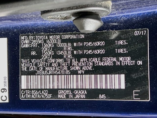 Used 2017 Toyota 4Runner Limited w/ Four Season Floor Mat Package AWD/4WD image 12