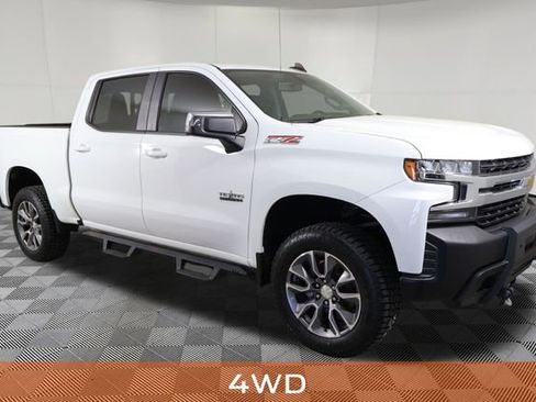 Used 2020 Chevrolet Silverado 1500 LT w/ Texas Edition image 4