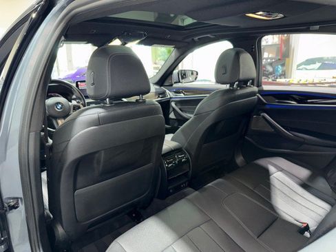 Used 2021 BMW 530i RWD image 51