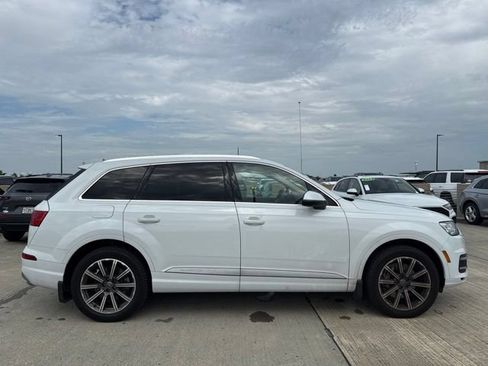 Used 2017 Audi Q7 3.0T Premium Plus AWD/4WD image 2