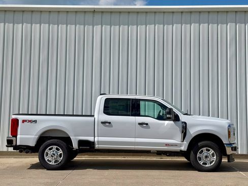 New 2026 Ford F250 XLT AWD/4WD image 7