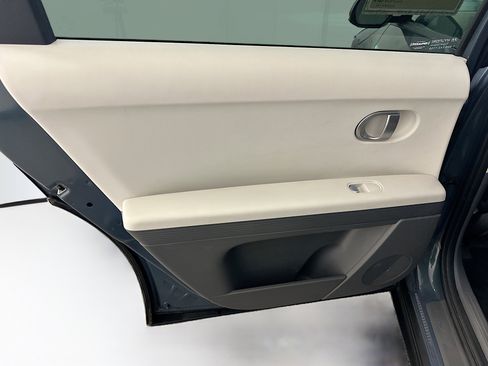 Used 2024 Hyundai Ioniq 5 SEL image 27