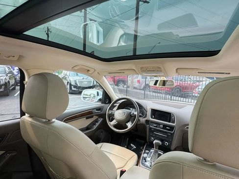 Used 2017 Audi Q5 2.0T Premium Plus image 45