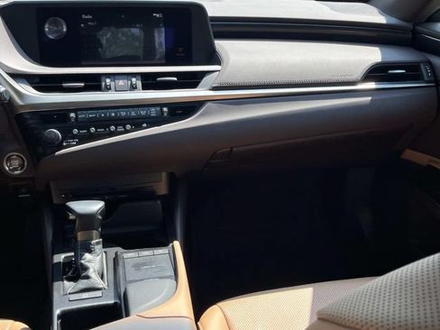Used 2019 Lexus ES 350 w/ Accessory Package 2 FWD image 14