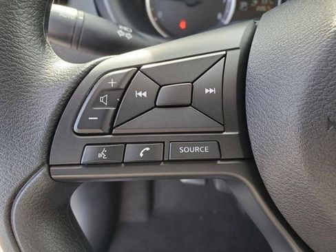 Certified 2025 Nissan Kicks Play S image 20