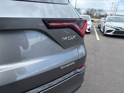 Used 2023 Acura MDX A-Spec image 8