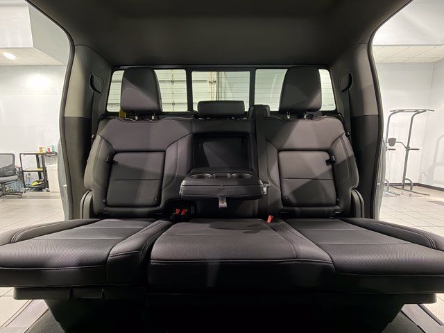 Used 2023 GMC Sierra 1500 SLT w/ SLT Premium Plus Package AWD/4WD image 29