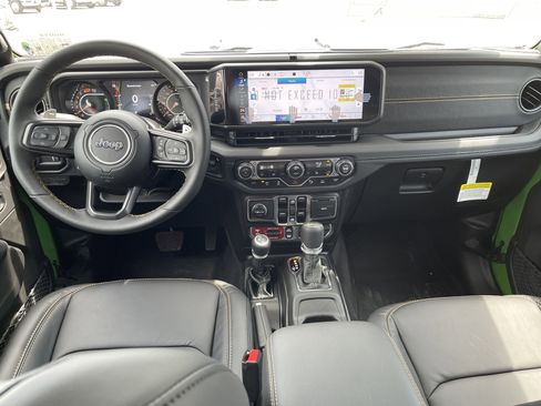 New 2025 Jeep Wrangler Unlimited Rubicon 392 image 16