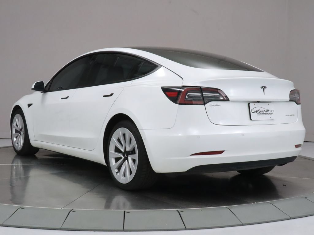 Used 2021 Tesla Model 3 Long Range AWD/4WD image 3