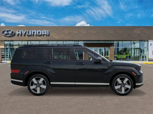 New 2026 Hyundai Santa Fe Limited FWD image 7