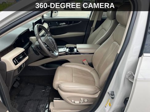 Used 2023 Lincoln Nautilus Reserve w/ Equipment Group 201A AWD/4WD image 12