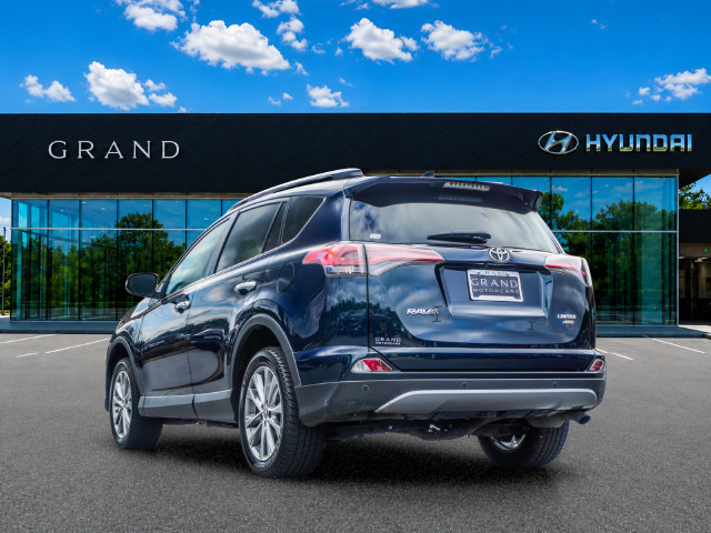 Used 2018 Toyota RAV4 Limited w/ Advanced Technology Package AWD/4WD image 4