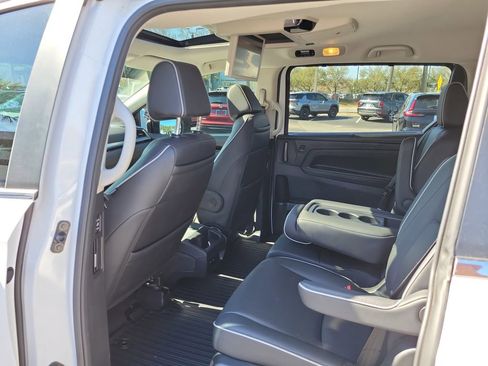 Certified 2025 Honda Odyssey Touring image 14
