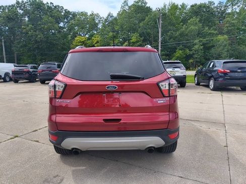 Used 2017 Ford Escape Titanium w/ Canadian Touring Package AWD/4WD image 4