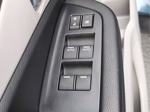 Used 2022 Honda Pilot Special Edition image 16