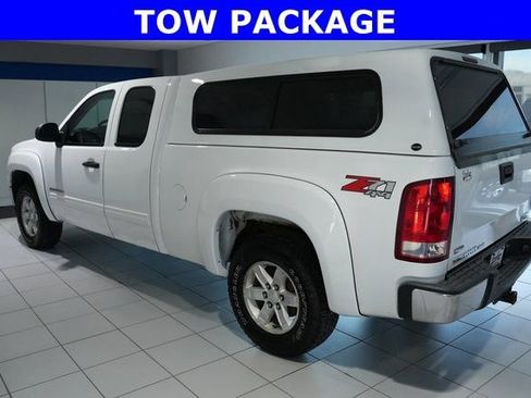Used 2011 GMC Sierra 1500 SLE w/ Power Tech Package image 3