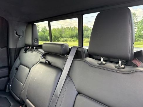 Used 2021 Chevrolet Silverado 1500 LT Trail Boss w/ Convenience Package II AWD/4WD image 43