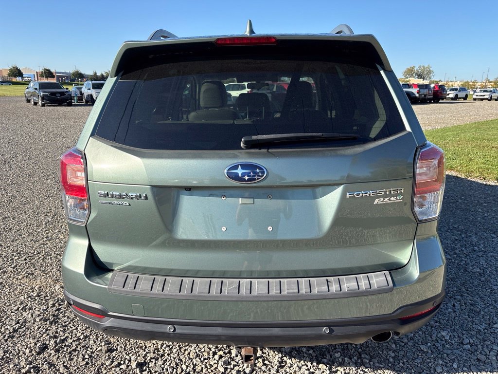 Used 2017 Subaru Forester 2.5i Limited AWD/4WD image 11