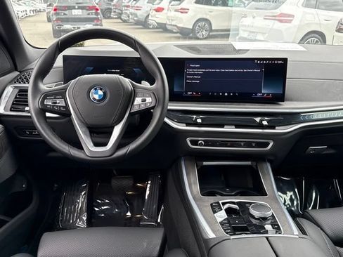 Used 2026 BMW X5 xDrive50e w/ Parking Assistance Package AWD/4WD image 31