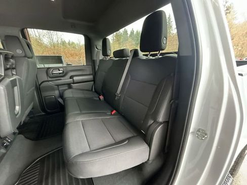 Used 2024 Chevrolet Silverado 2500 Custom w/ Custom Convenience Package image 24