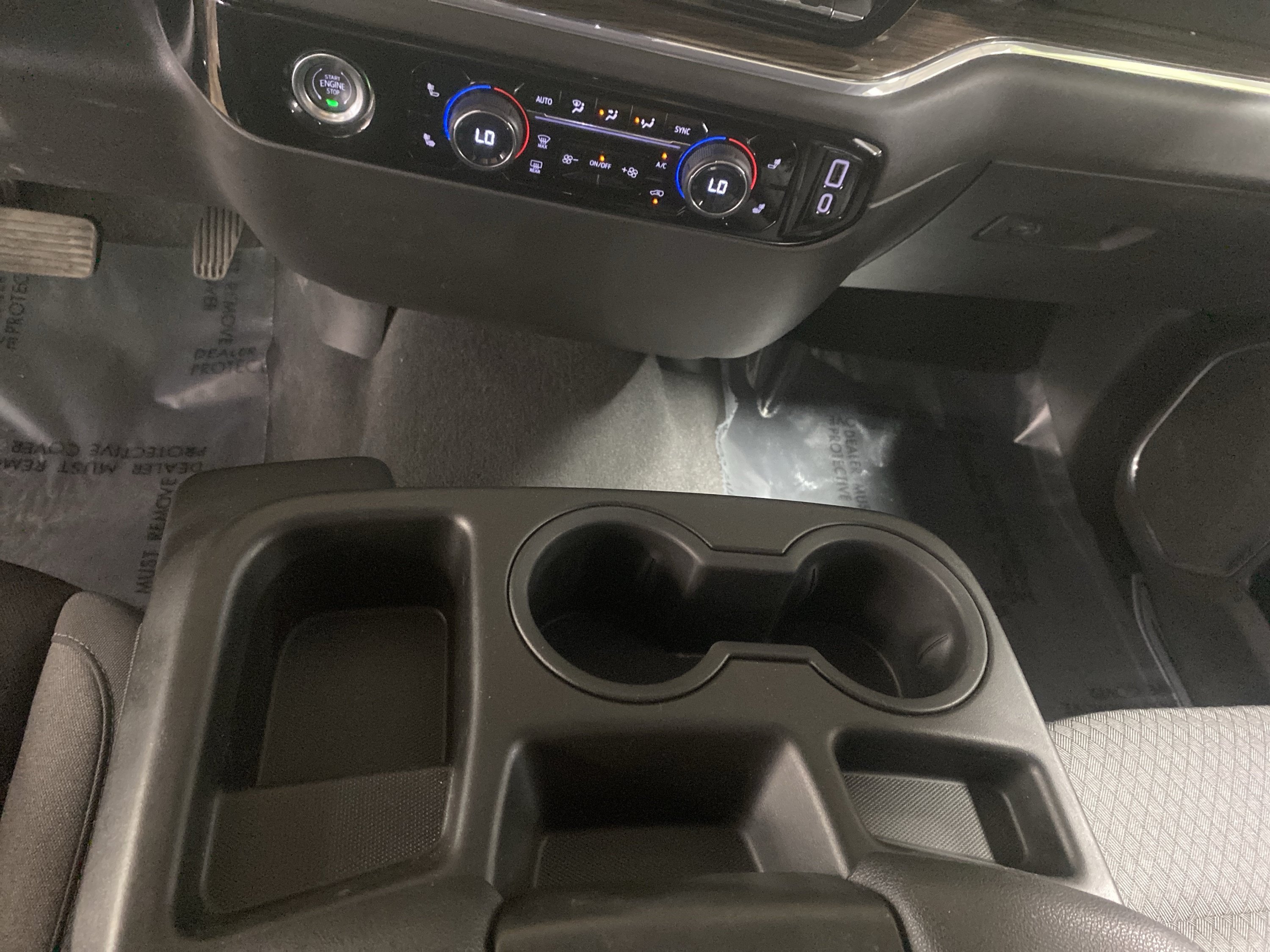 Used 2024 Chevrolet Silverado 1500 LT AWD/4WD image 21