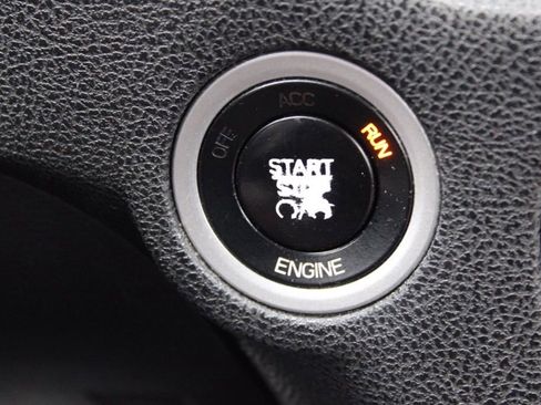 Used 2015 Dodge Charger SXT image 30