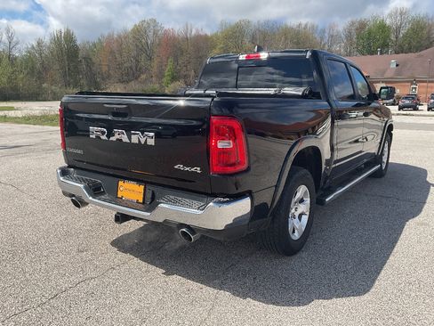 Used 2025 RAM 1500 Big Horn AWD/4WD image 7