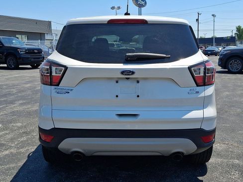 Used 2017 Ford Escape SE AWD/4WD image 5