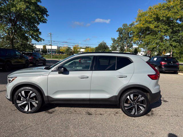 Used 2026 Volvo XC40 B5 Ultra w/ Climate Package AWD/4WD image 8