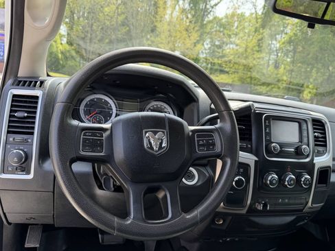 Used 2014 RAM 3500 SLT AWD/4WD image 15