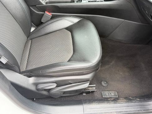 Used 2024 Jeep Compass Latitude AWD/4WD image 43