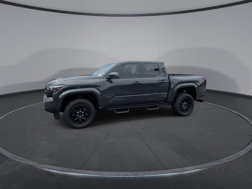 Used 2025 Toyota Tacoma SR5 AWD/4WD image 5