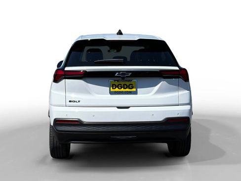 New 2027 Chevrolet Bolt LT w/ Comfort Package FWD image 4