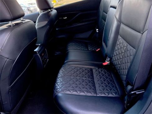 Used 2024 Nissan Murano Platinum image 23