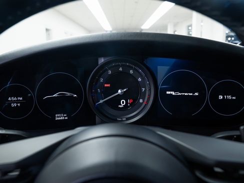 Used 2020 Porsche 911 Carrera S image 12