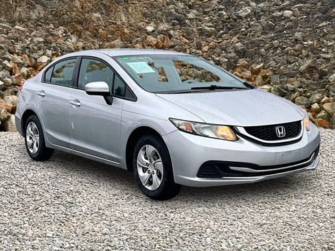 Used 2014 Honda Civic LX image 9