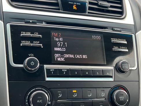 Used 2016 Nissan Altima 2.5 S w/ Power Driver Seat Package image 17