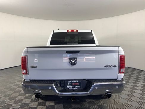 Used 2019 RAM 1500 Laramie AWD/4WD image 8