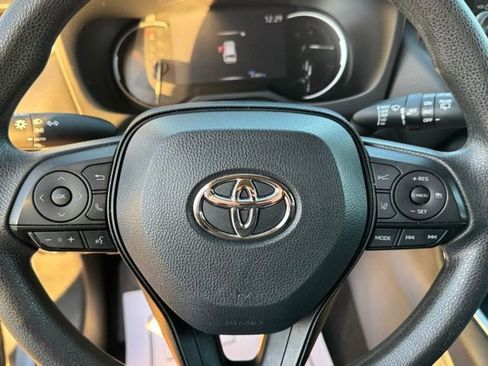 Used 2023 Toyota RAV4 XLE image 21