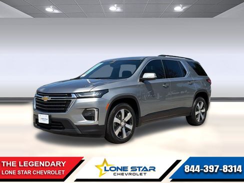 Used 2023 Chevrolet Traverse LT w/ LT Premium Package AWD/4WD image 1