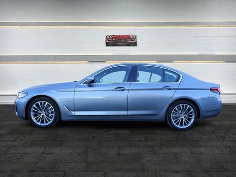 Used 2022 BMW 530i w/ Convenience Package image 4