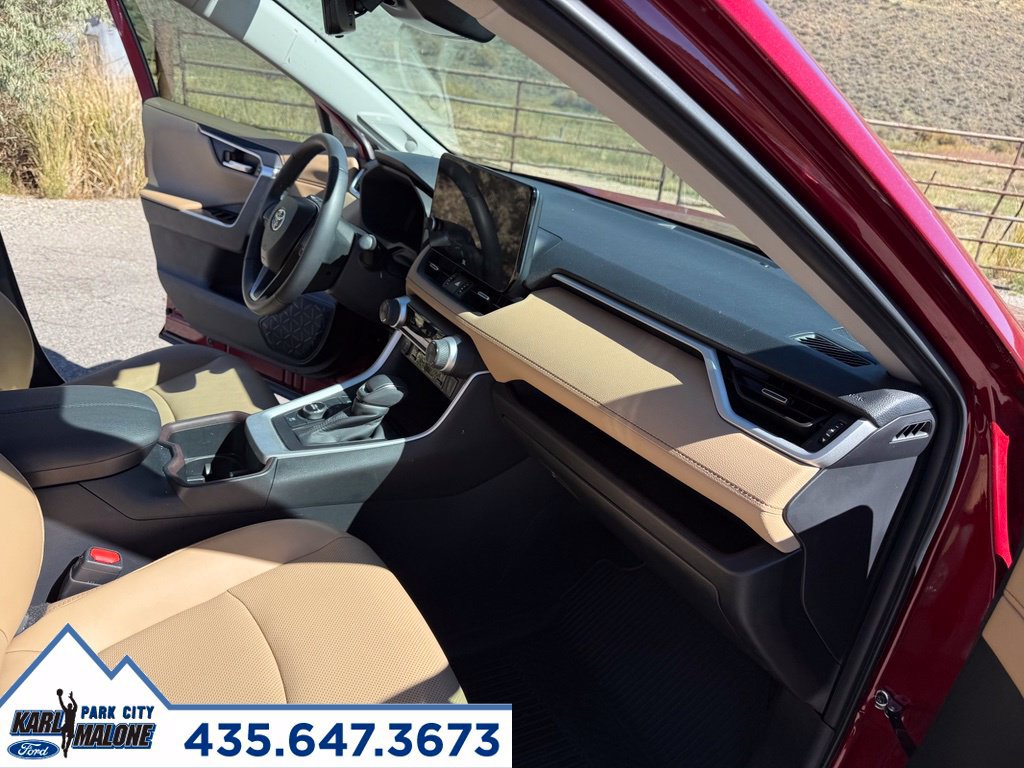Used 2024 Toyota RAV4 Limited w/ Weather Package AWD/4WD image 38