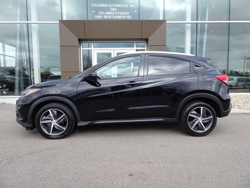 Used 2021 Honda HR-V EX image 2