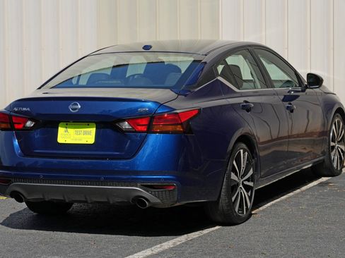 Used 2020 Nissan Altima 2.5 SR FWD image 45