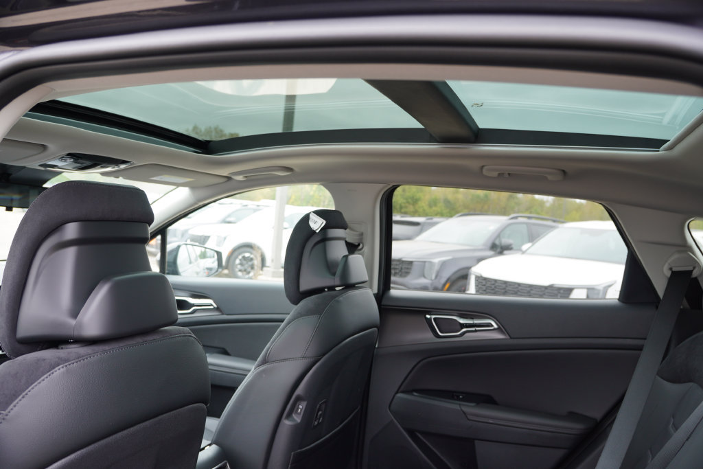 New 2027 Kia Sportage SX AWD/4WD image 12
